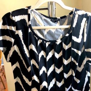 Black and White Short Sleeve